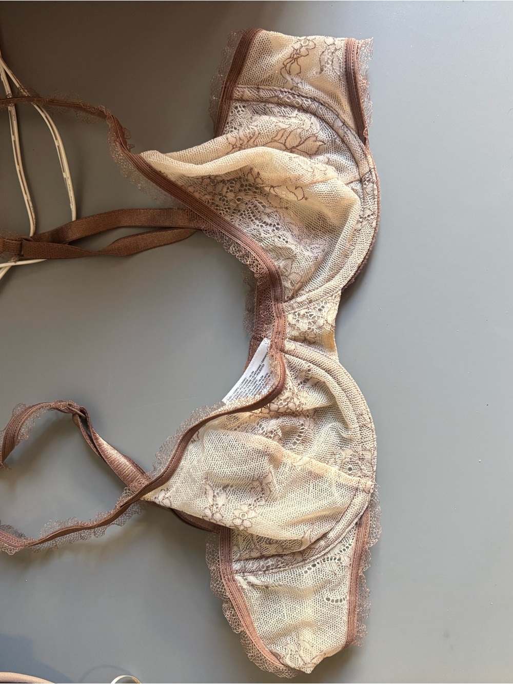DKNY Sheer Lace Underwire Bra - cream